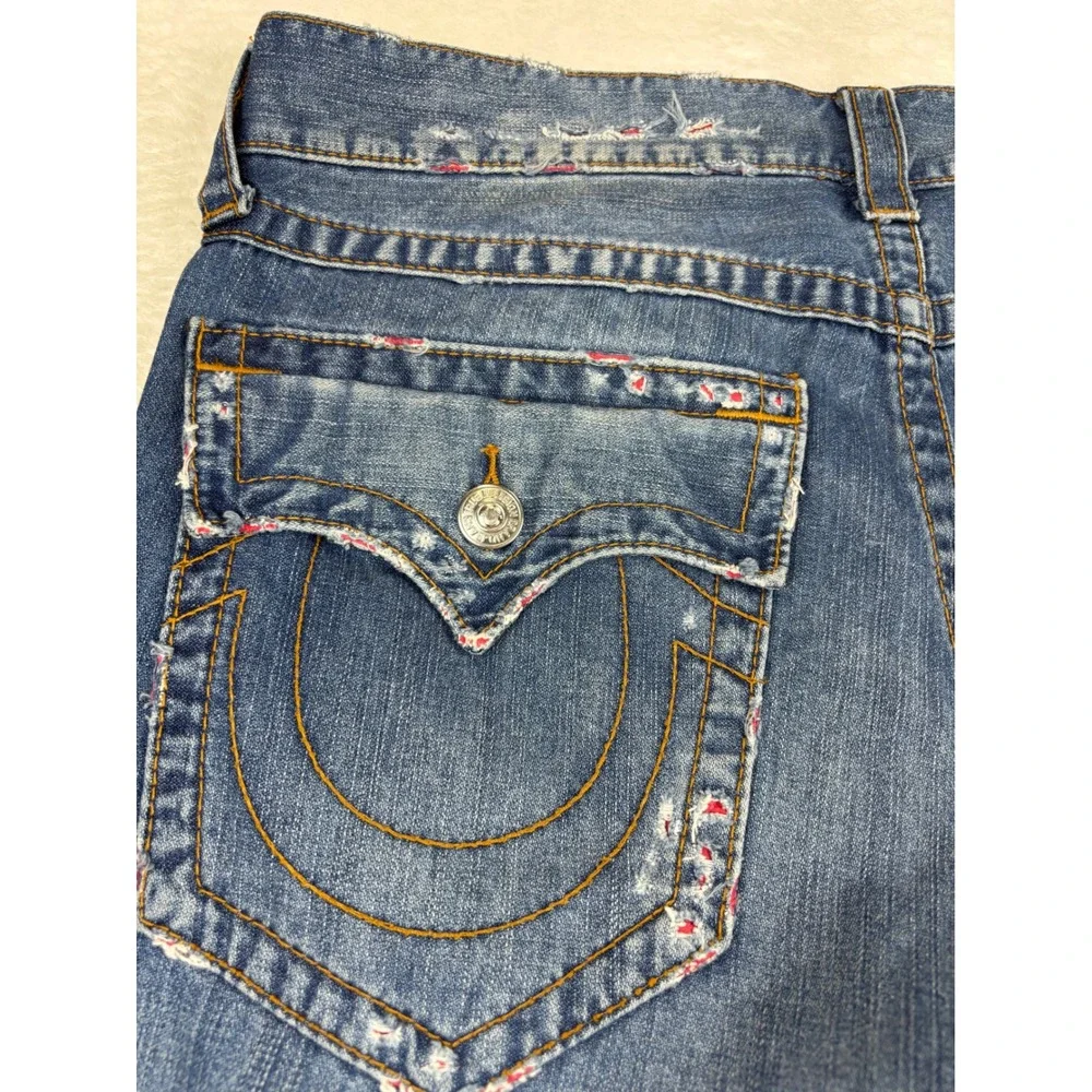 True Religion Mens 33x33 Jeans Grungy Distressed Blue Faded Denim